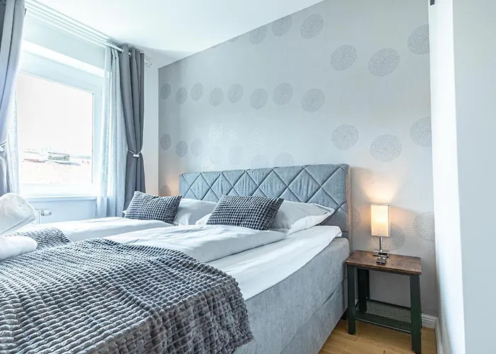 Chic 1br & 1lr, Kingbed, Only 9 Min To Center Via Metro Apartmán Vídeň