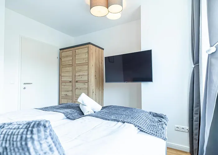 Chic 1br & 1lr, Kingbed, Only 9 Min To Center Via Metro Vídeň