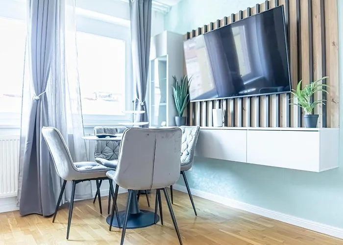 Apartmán Chic 1br & 1lr, Kingbed, Only 9 Min To Center Via Metro Vídeň